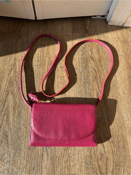 Fossil Handbags - Fossil Sophia Pebble Leather Crossbody Wallet Bag – Raspberry Pink